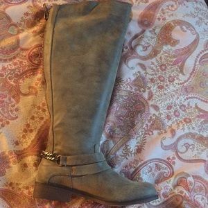 Steve Madden gray canyon, red zipper ridding boots